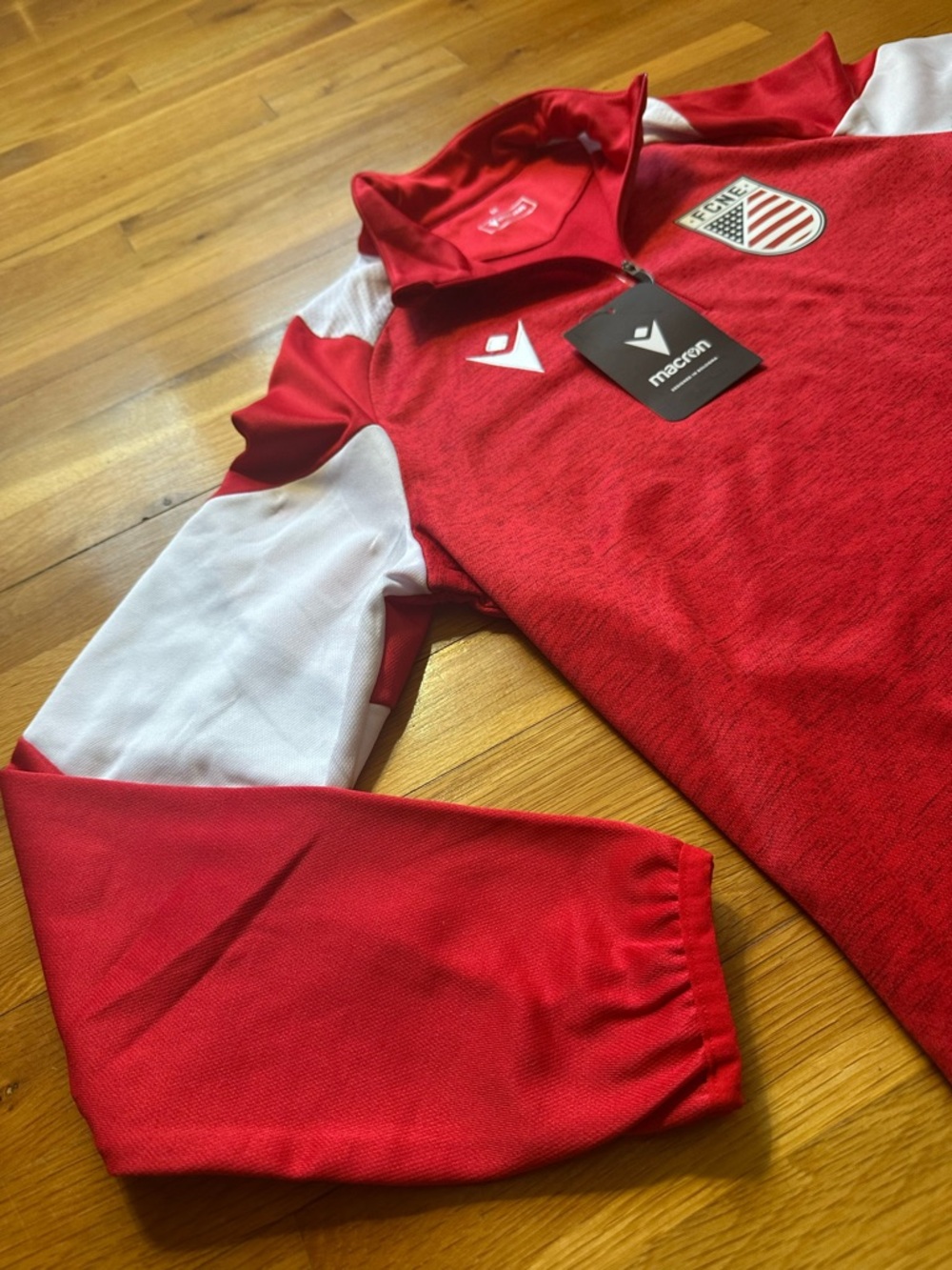 MACRON Red and White FCNE Quarter-Zip Pullover - Picture 5 of 9
